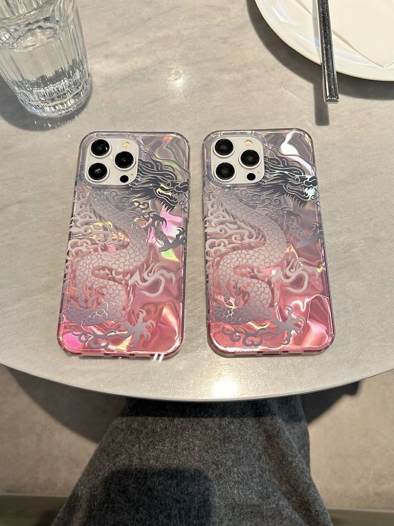 ピンクグラデーション中国龍柄スマホケース iPhone 17 - Phone Accessories China のレビューと価格