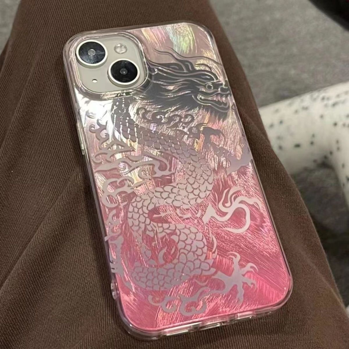 ピンクグラデーション中国龍柄スマホケース iPhone 17 - Phone Accessories China のレビューと価格